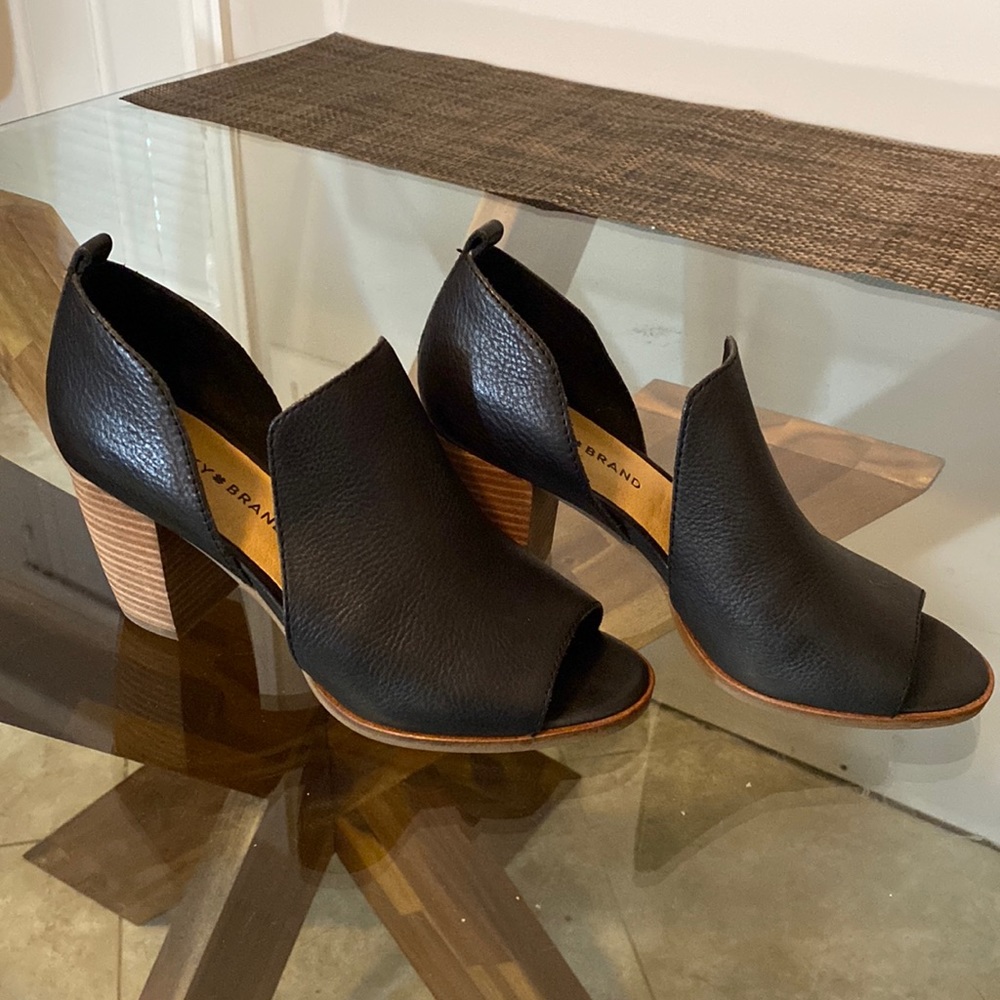 Lucky Brand Heeled Open Toe Sandals